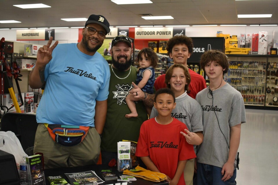 True Value cuts ribbon; two-time Super Bowl Champ in attendance | Rio ...